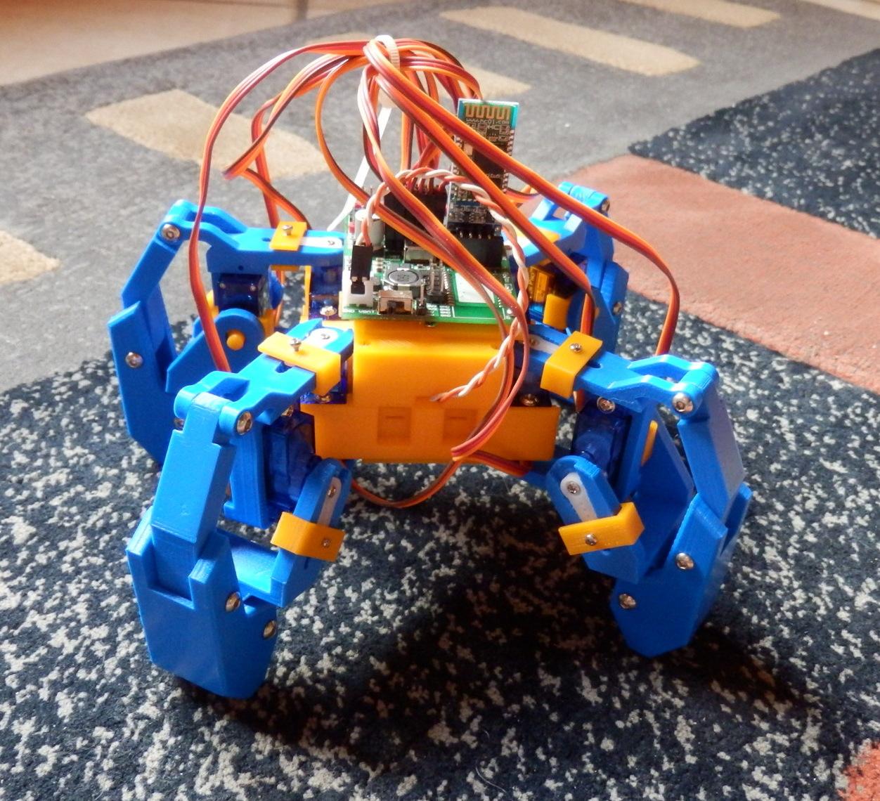 robot 8 servos arduino
