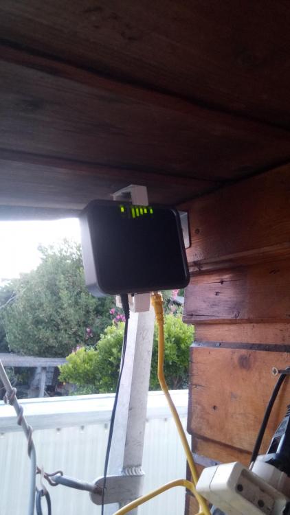 modem.thumb.jpg.d6eaacafa783512d47871f9aedee0138.jpg