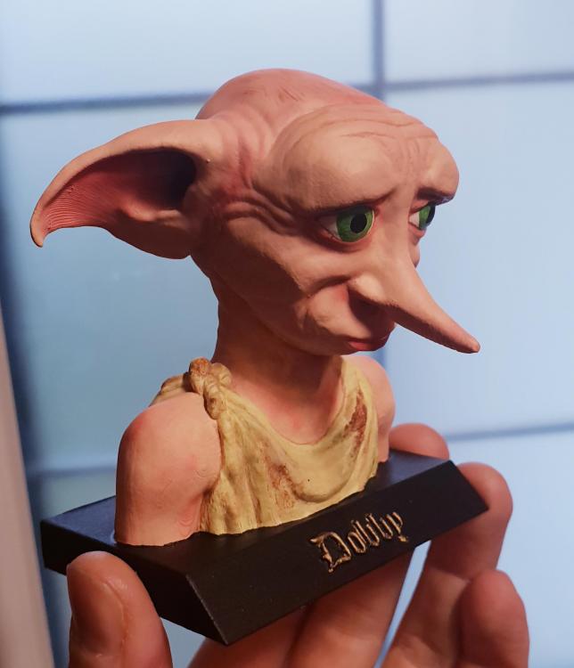 dobby3.thumb.jpg.dabd6f68f0c8f7e5b941bf4eec92e1df.jpg