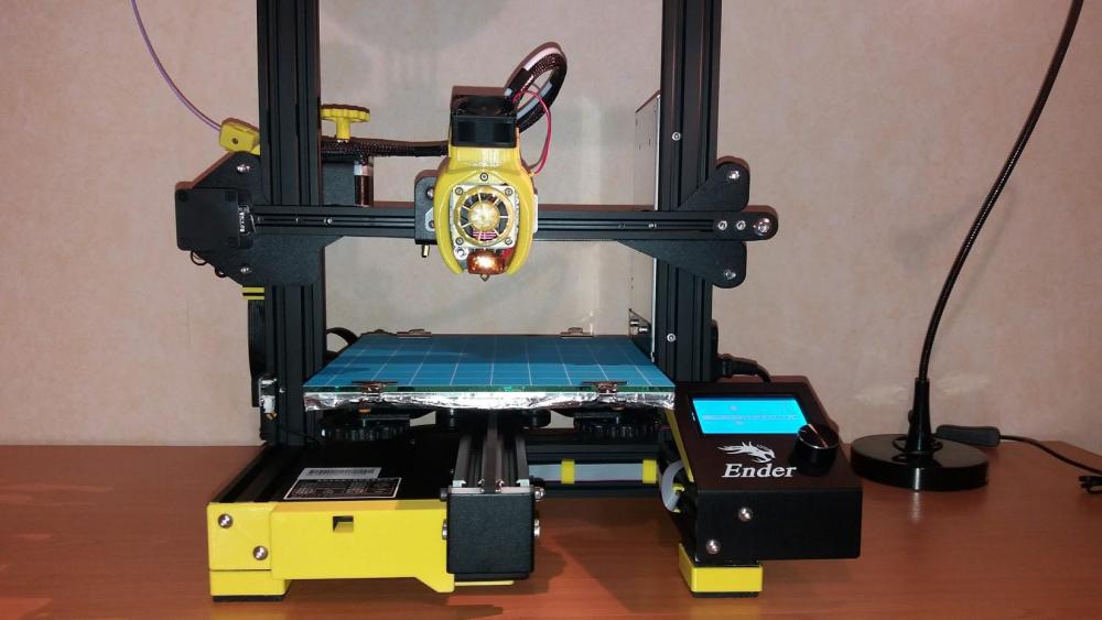 ender3-2.thumb.jpg.0ac47c8be5da2e56bed15d93825ac87b.jpg