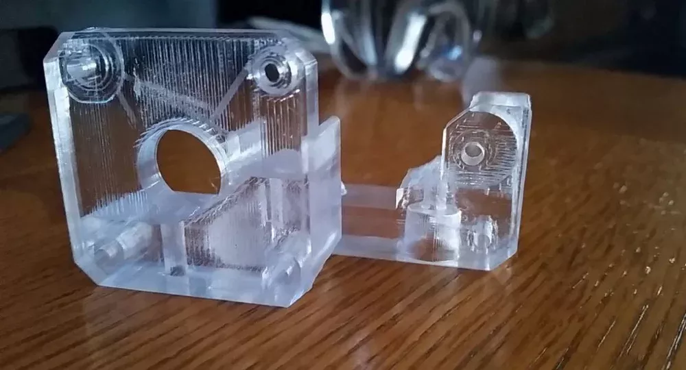 PLA vraiment transparent - Consommables (filaments, résines) - Forum  pour les imprimantes 3D et l'impression 3D