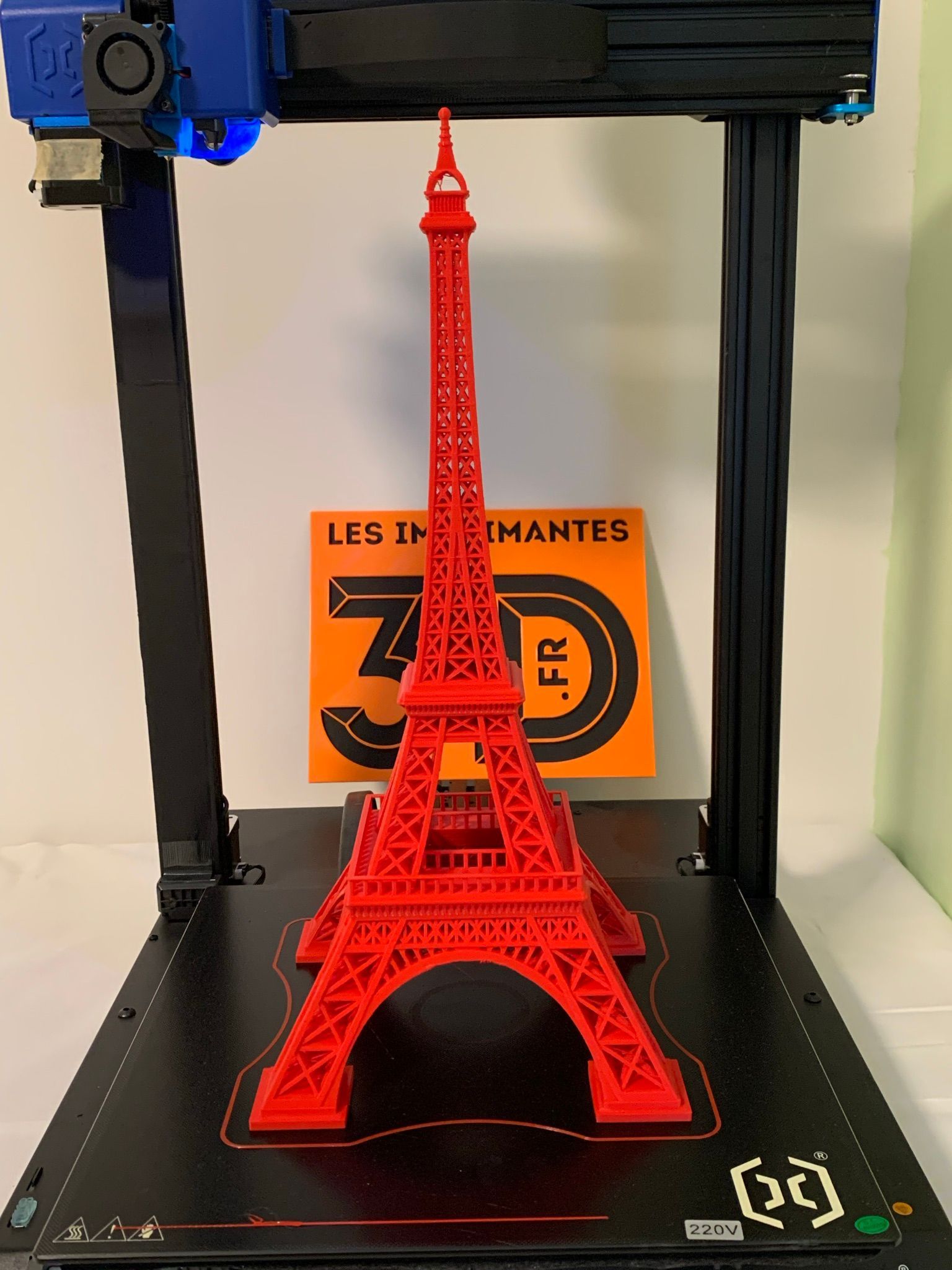 grande tour eiffel imprimée en 3D