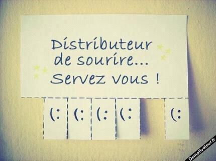 460253833_distributeurdesourires.jpg.0ae774e7c7a5841e8f845e004b4b1381.jpg