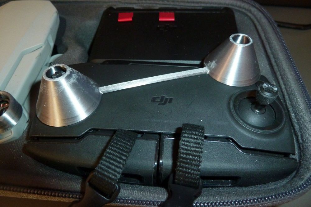 Protect_sticks_DJI.thumb.JPG.e7021eee1106692777aeab4e7b45edfb.JPG