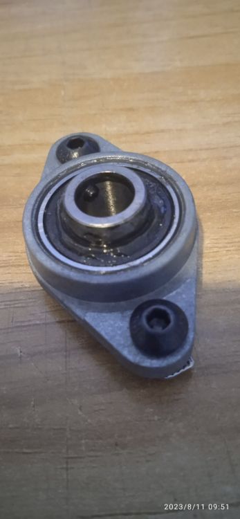 roulementAxeZ.thumb.jpg.65a513795b6379b4829a317039e479ed.jpg