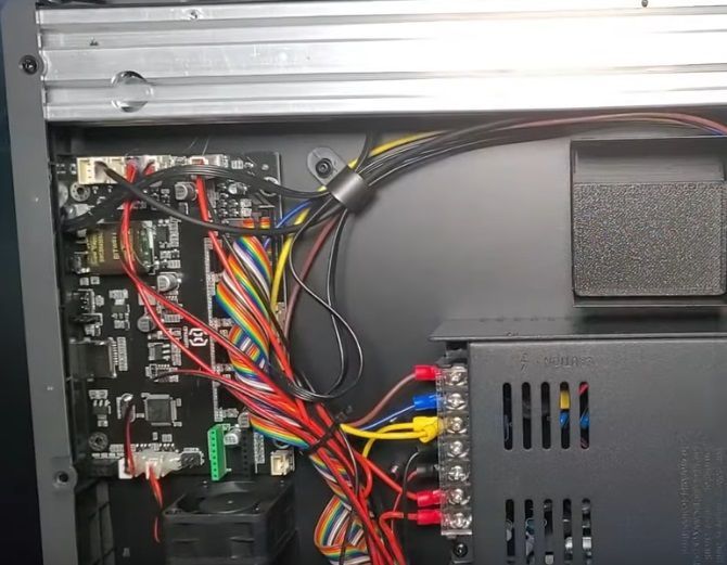 motherboardSWX3pro.jpg.9c8ca614ab9a3327f9a47ea209d0f316.jpg