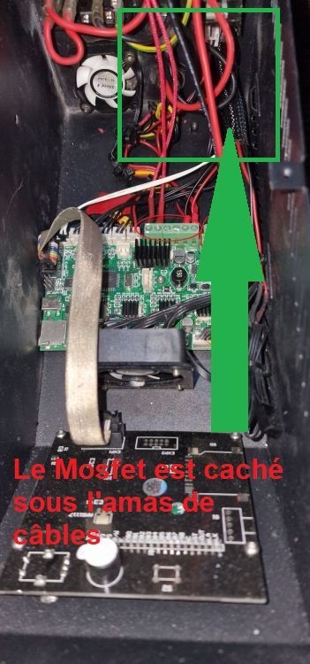 CR10-boitier-ouvert-ou-est-le-mosfet.jpg.0ad3f4805cb3285cf59cadac21d8573f.jpg