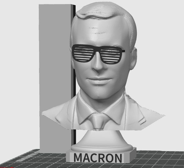 Macron-buste-Makerworld.jpg