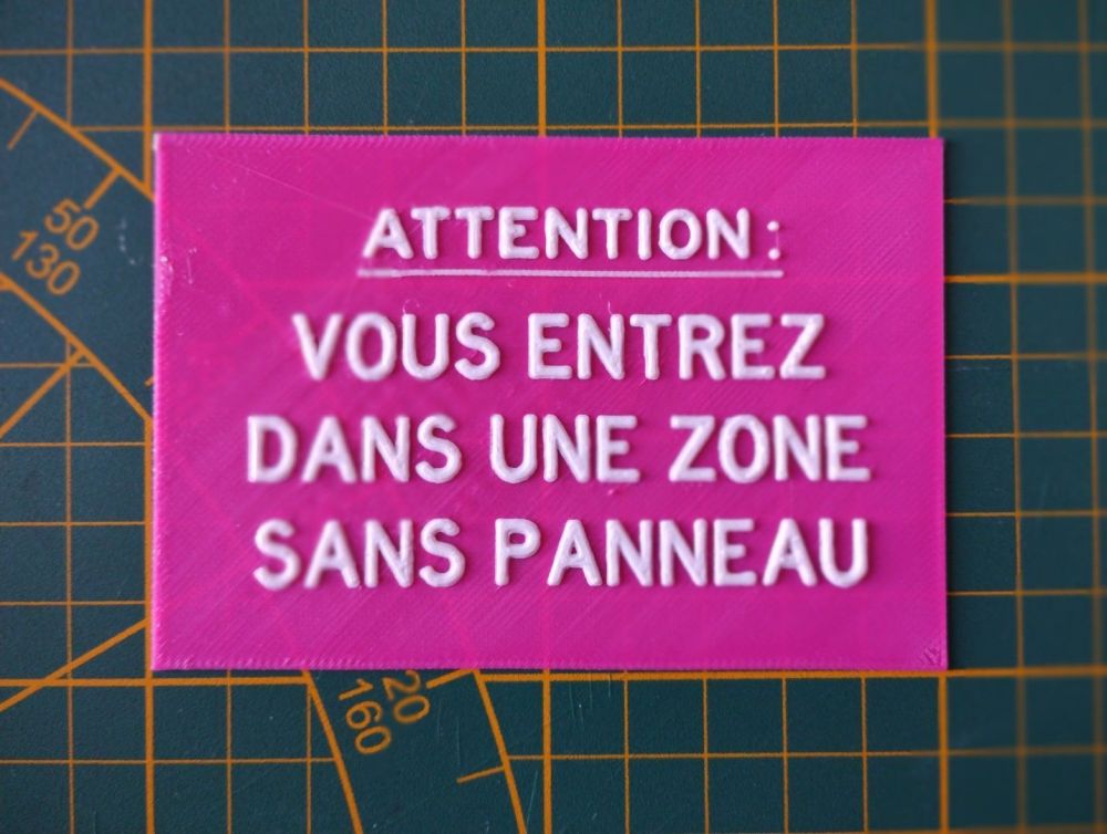 panneau-chroma.thumb.jpg.2fff9bbc5ad9cfabf6ec0f72605c40ca.jpg
