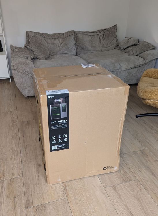 unboxing bambu lab h2d laser combo - 02.jpg
