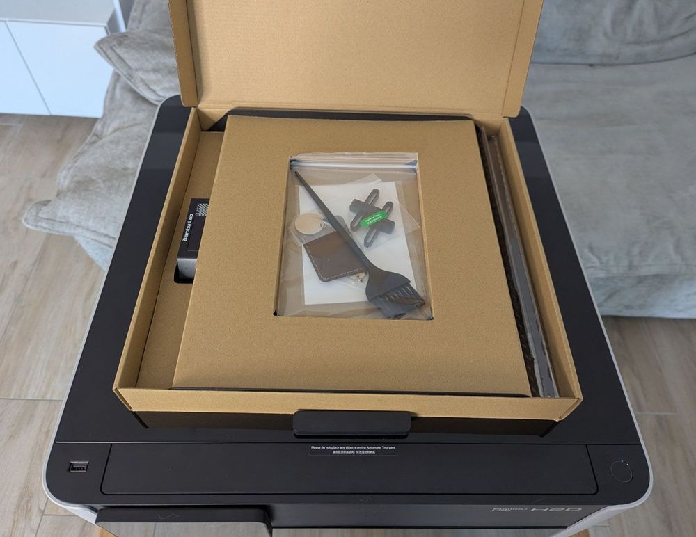 unboxing bambu lab h2d laser combo - 16.jpg