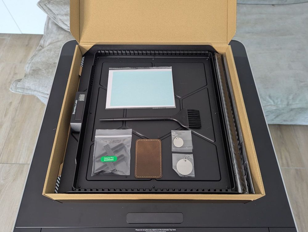 unboxing bambu lab h2d laser combo - 18.jpg