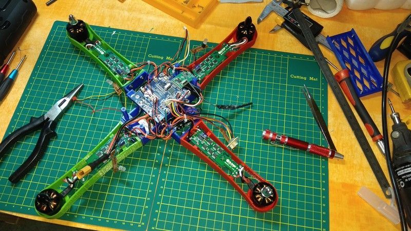 drone6.jpg.2f3d6f50ad0040a1343e4aa6dde93ae2.jpg