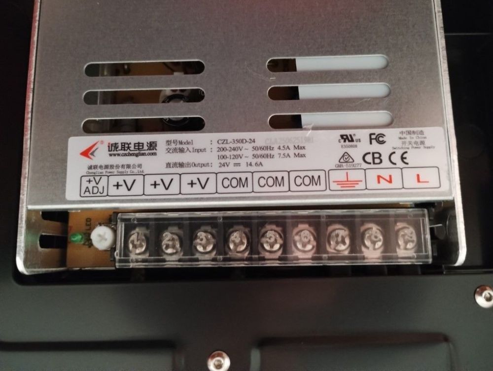 alimentation-2.thumb.jpg.46689a863815e3cd053ac964ae3f828d.jpg