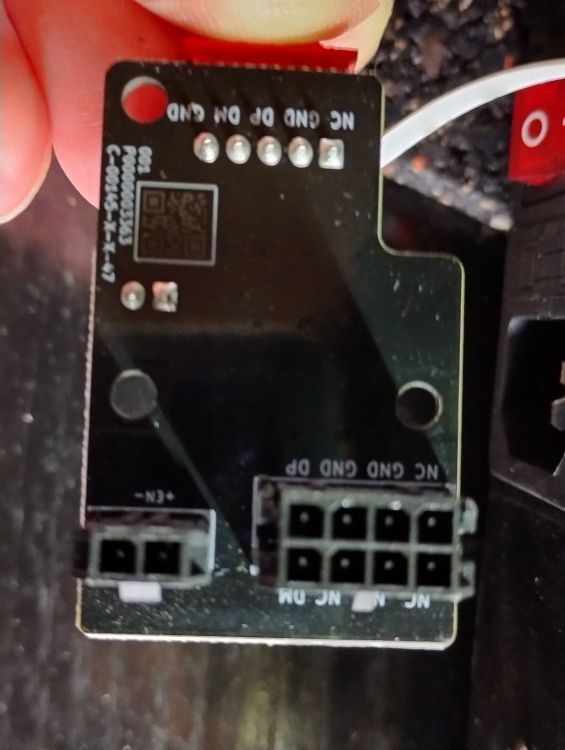 platine-qbox-3.thumb.jpg.a7d83a1a2b0a6748408c4b9556fc1087.jpg