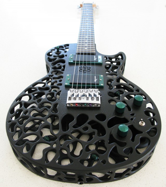 Guitare ODD Atom imprimée en 3D