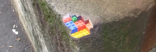 Rocher Lego