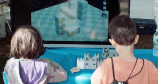 enfants qui modélisent en 3D