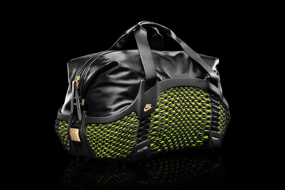 Sac de football Nike imprimé en 3D vu de 3/4