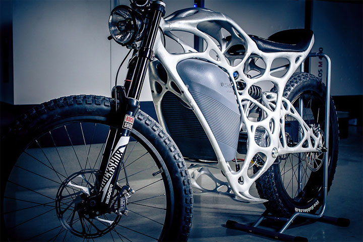 photo moto imprimée en 3D Light Rider APWorks Airbus
