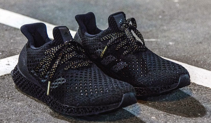 photo chaussure course a pied Adidas ultraboost imprimée en 3D
