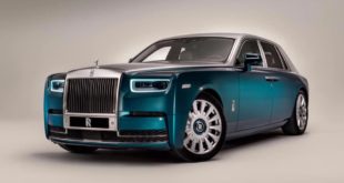 Rolls Royce Phantom Iridescent Opulence 3D paon