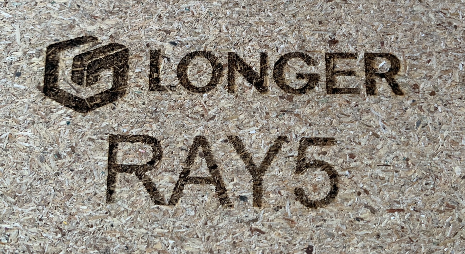 Logo Longer RAY5
