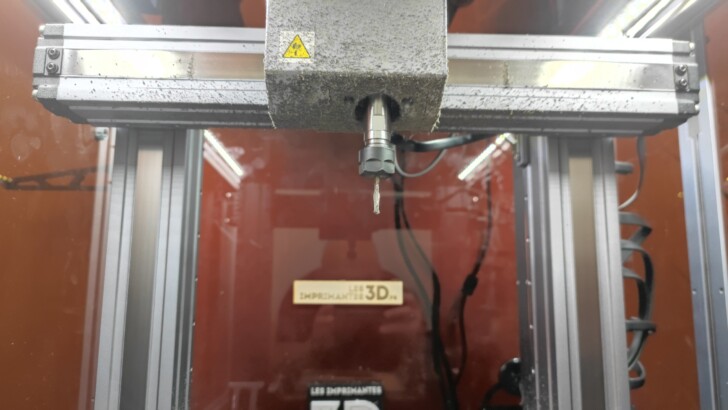 A250T CNC copeaux électrostatiques sur le module