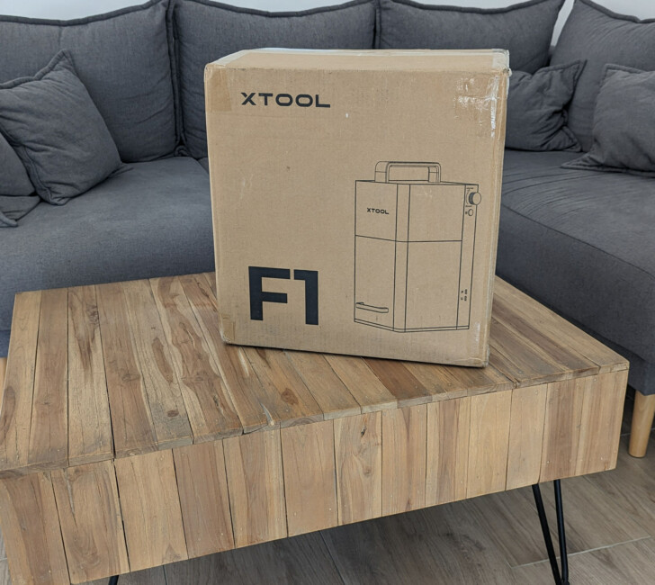 xTool F1 unboxing