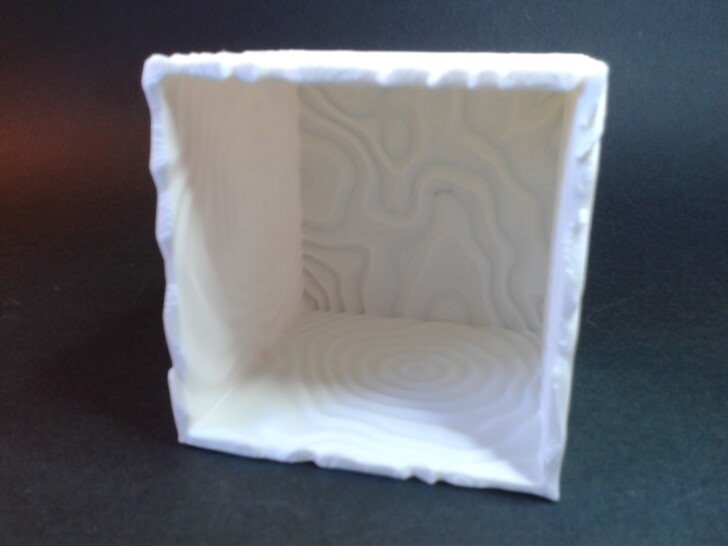 Test AKobra2Pro print PLA RippleVaseCube3 blanc IMG 20231003 182725