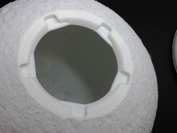 Test Ender 3 V3 KE Print PLA Designer Lithophane Moon Lamp IMG 20231222 121938