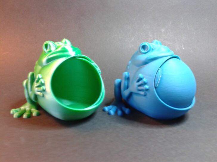 Test Ender 3 V3 KE Print PLA Frog keeps jewelry not support IMG 20231228 144528