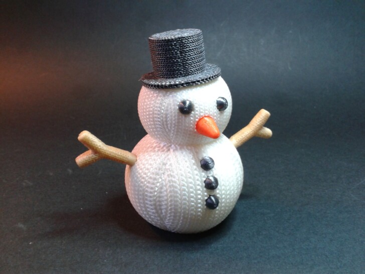 Test Ender 3 V3 KE Print PLA KNITTED SNOWMAN FIGURINE AND ORNAMENT MULTIPARTS IMG 20231221 103236