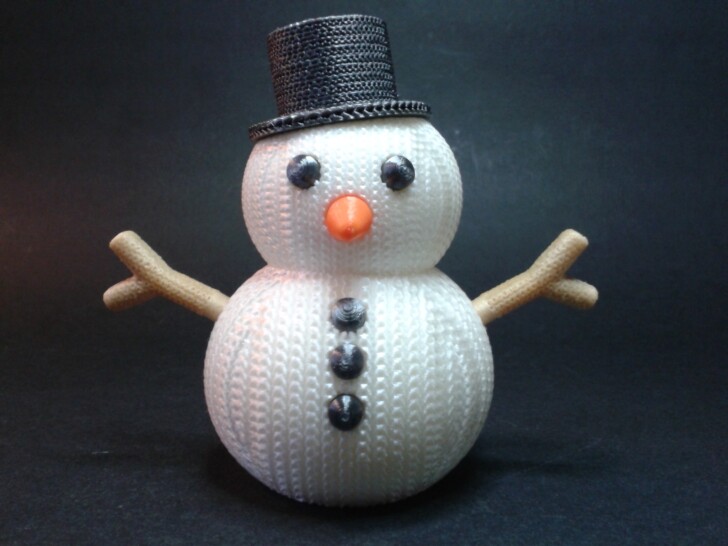 Test Ender 3 V3 KE Print PLA KNITTED SNOWMAN FIGURINE AND ORNAMENT MULTIPARTS IMG 20231221 103338