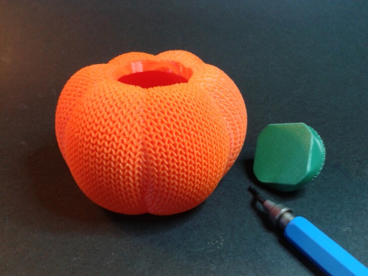 Test Ender 3 V3 KE Print PLA KNITTED CROCHET PUMPKIN JACK 0 LANTERN IMG 20240101 115756