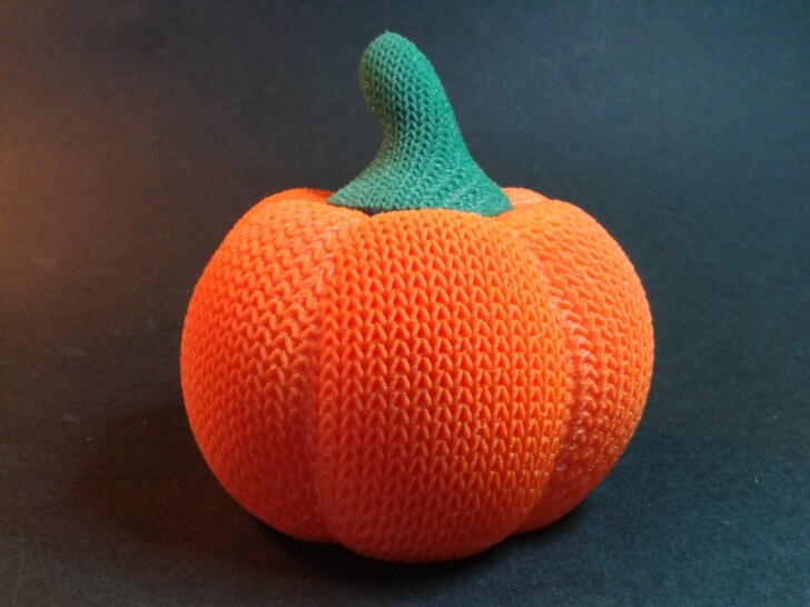 Test Ender 3 V3 KE Print PLA KNITTED CROCHET PUMPKIN JACK 0 LANTERN IMG 20240101 115812