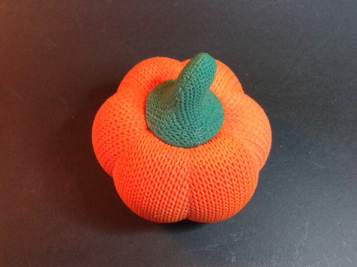 Test Ender 3 V3 KE Print PLA KNITTED CROCHET PUMPKIN JACK 0 LANTERN IMG 20240101 115848