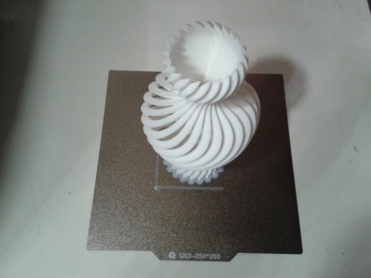 Test Q1Pro Print ASA Spiral Vase IMG 20240317 012314 q85