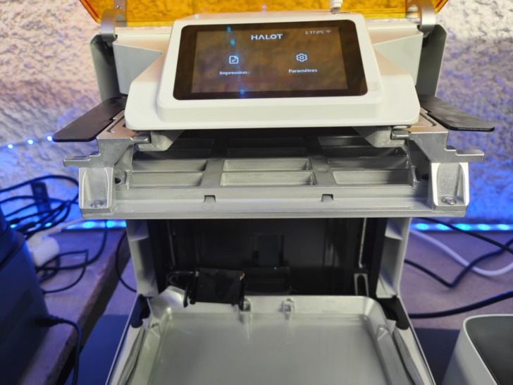 Halot X1 plateau1
