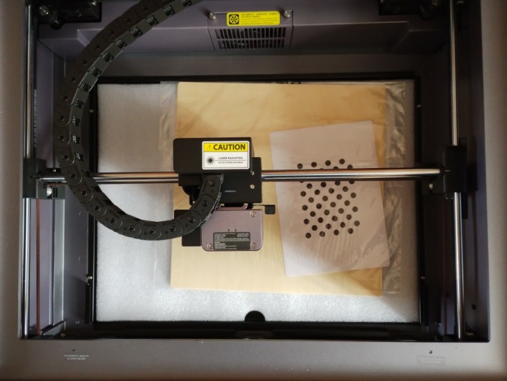 12 tete laser libérée