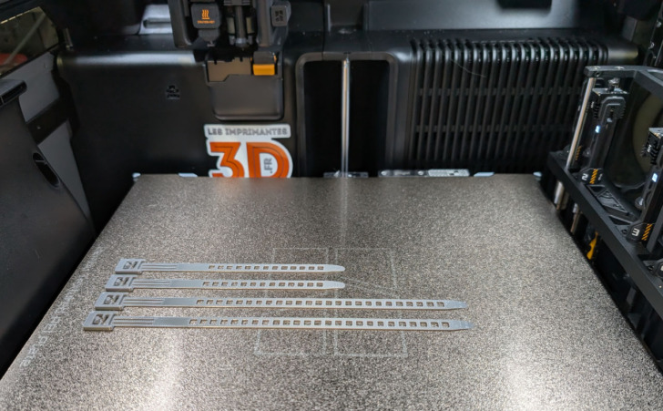 Attache câble réutilisable imprimé en 3d