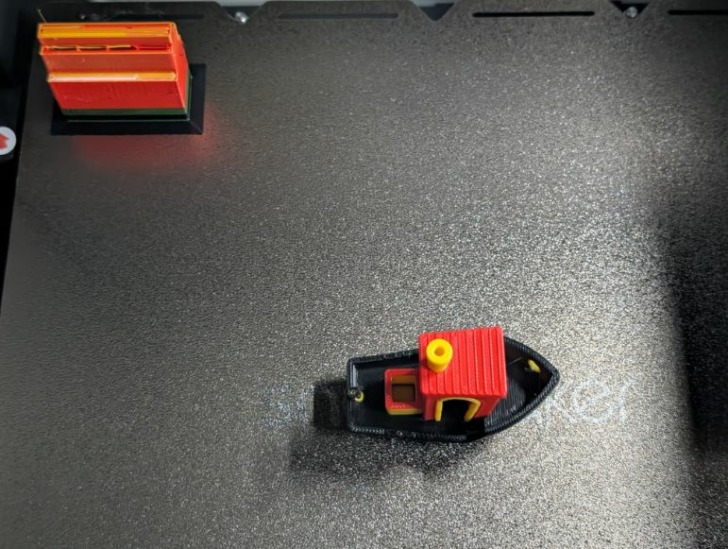 Snapmaker U1 Benchy 4 couleurs 01