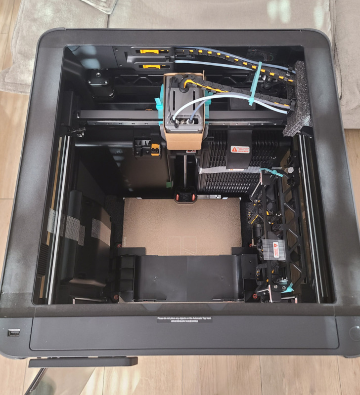 Unboxing Bambu Lab H2C 07